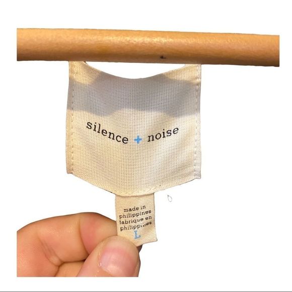 Silence + Noise black and white plaid checkered long sleeve blazer jacket L EUC - Picture 4 of 6